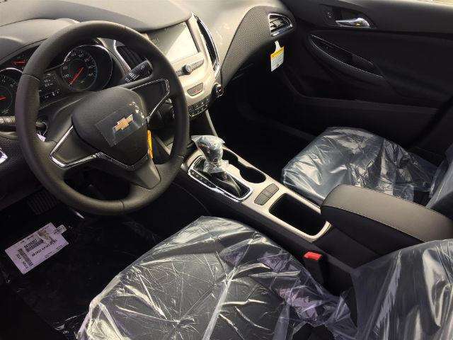 2017 Chevrolet Cruze LS Auto 4dr Sedan W/1sb